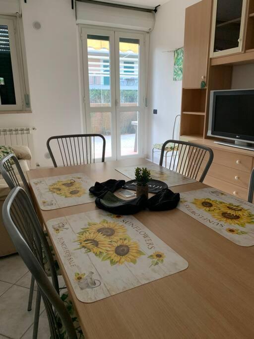 Appartamento Tranquillo Con Patio E Piscina La Caduta 外观 照片