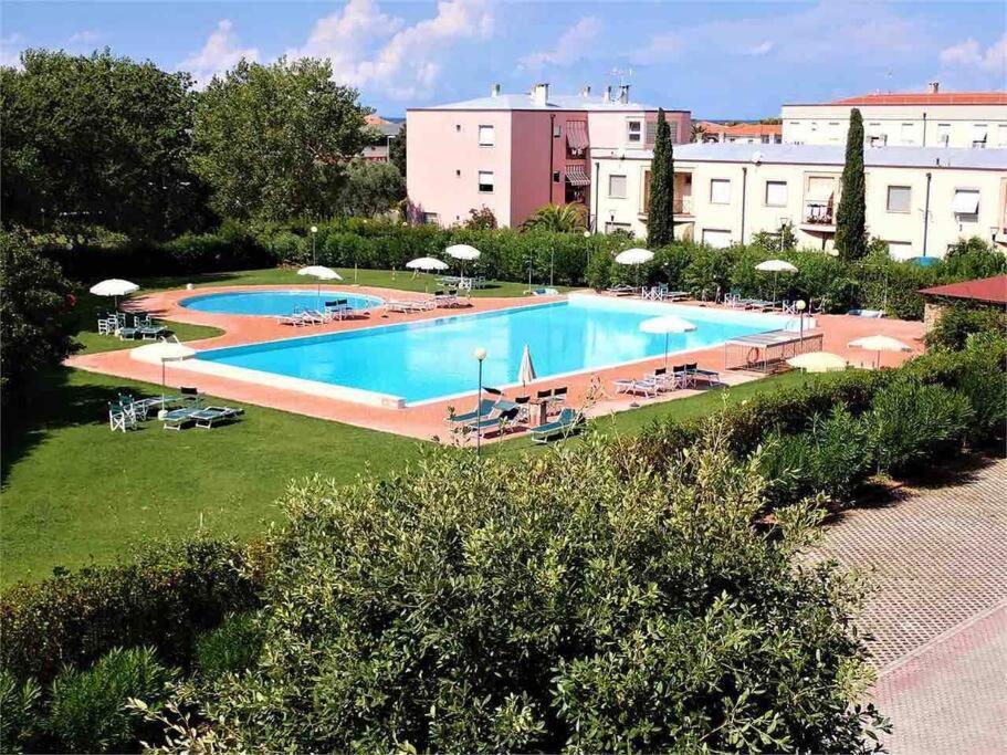 Appartamento Tranquillo Con Patio E Piscina La Caduta 外观 照片