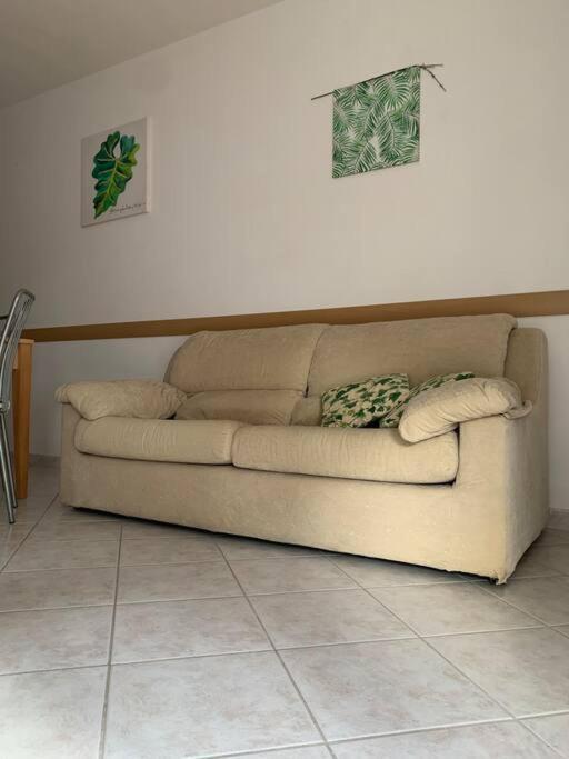 Appartamento Tranquillo Con Patio E Piscina La Caduta 外观 照片